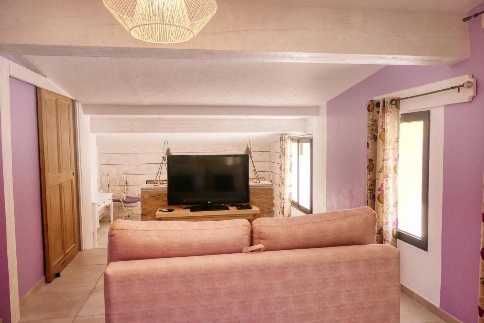 Le Hameau Fleur De Pierres , Chambre , Gite Et Table D'Hotes Murs  Екстериор снимка